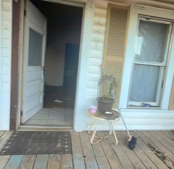 1st image of 2207 K St