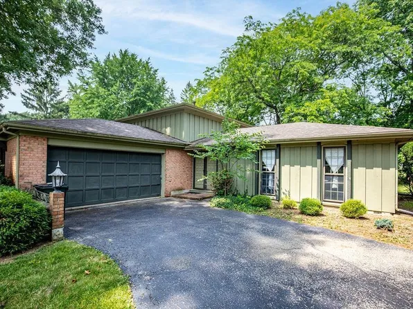 309 Erickson Dr, Oxford, OH 45056