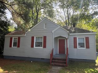 638 Temple Ln, Newport News, VA 23605