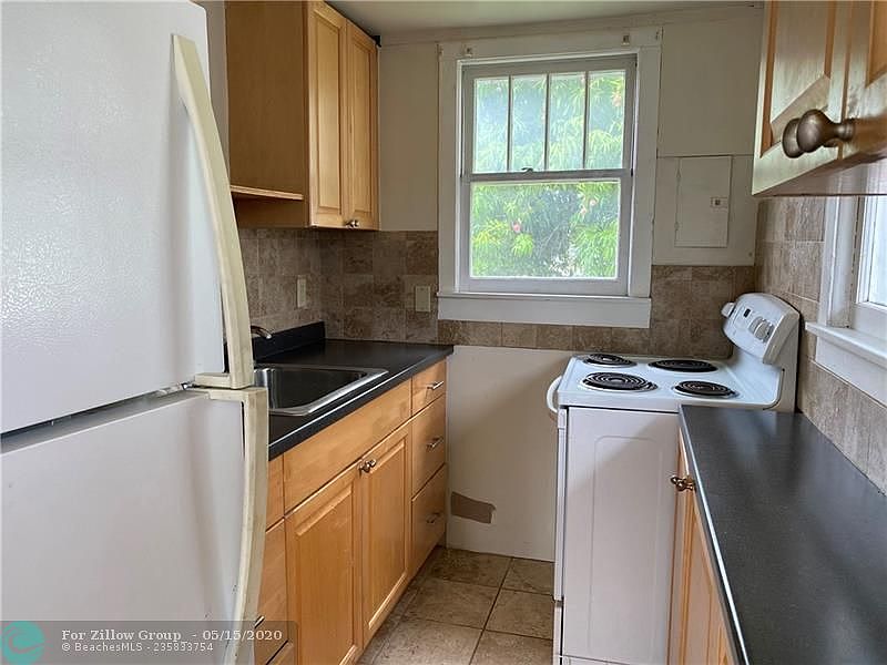 1st image of 503 SW 6th Ave #G