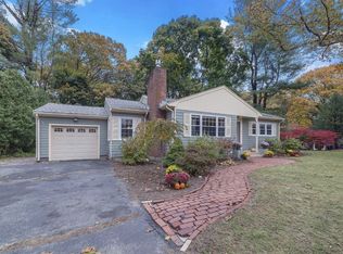 35 Oaks Rd, Framingham, MA 01702