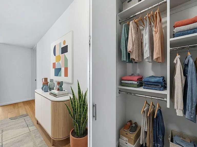 525 E 72nd St #28F — Photo 8