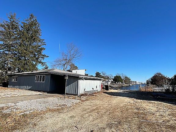 2nd image of 107 Sand Rd