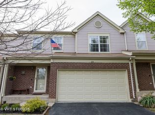 24 Oxford Ct, Algonquin, IL