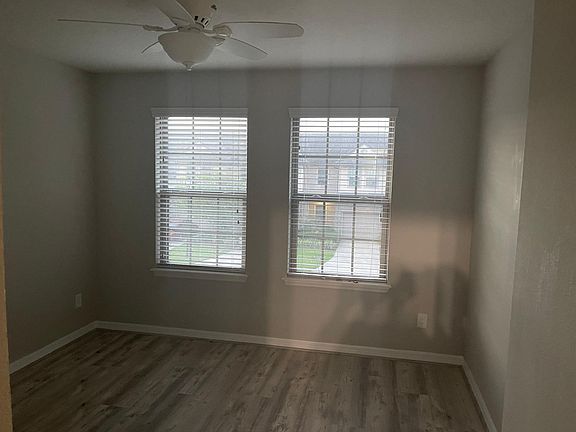 5th image of 7001 Buroak Ct