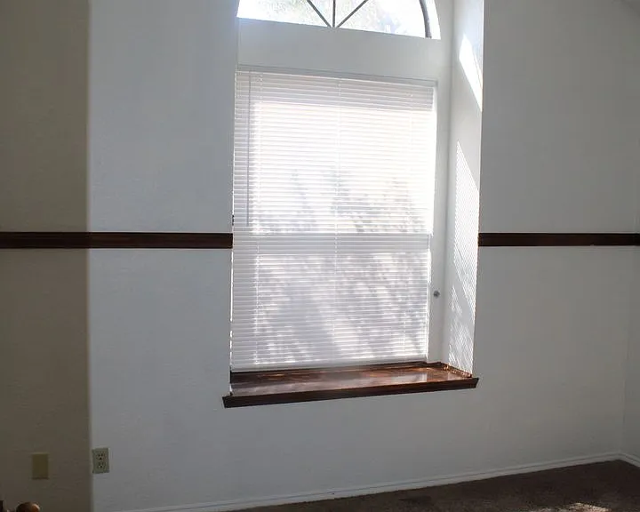 1472 Sierra De Oro Dr — Photo 13