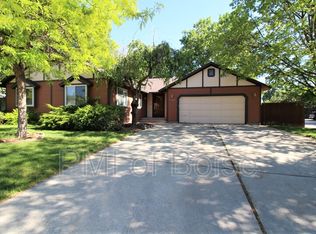11743 W Powderhorn Ct, Boise, ID 83713