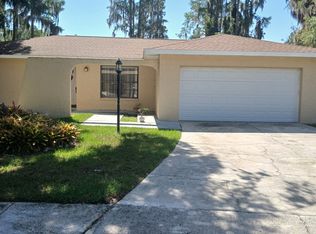 1408 Eastwood Dr, Lutz, FL 33549