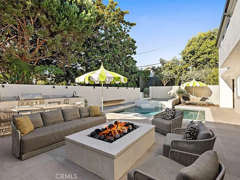 228 W Avenida Cordoba — Photo 10