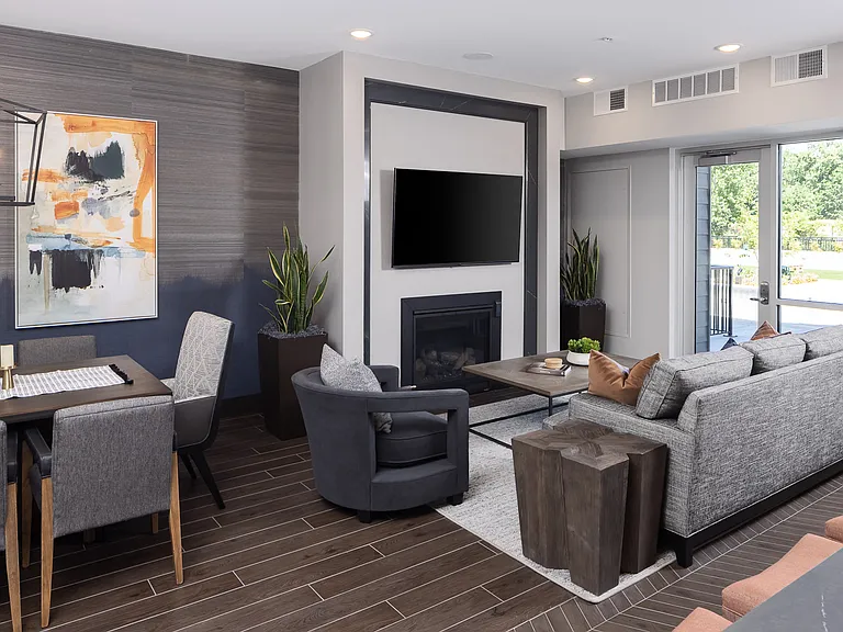Carrick Apartments and Townhomes — Photo 19