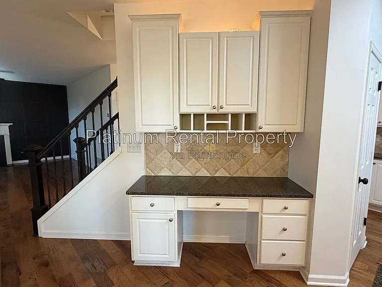 195 Cabots Cove Ct — Photo 10
