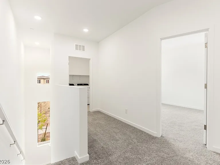 200 Wewatta Ave — Photo 24