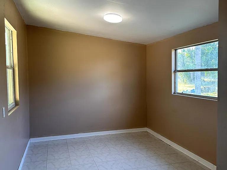 22202 Midway Blvd — Photo 19