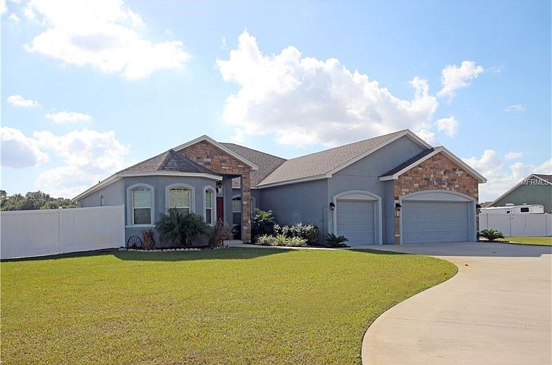 1st image of 4633 Executive Meadows Dr