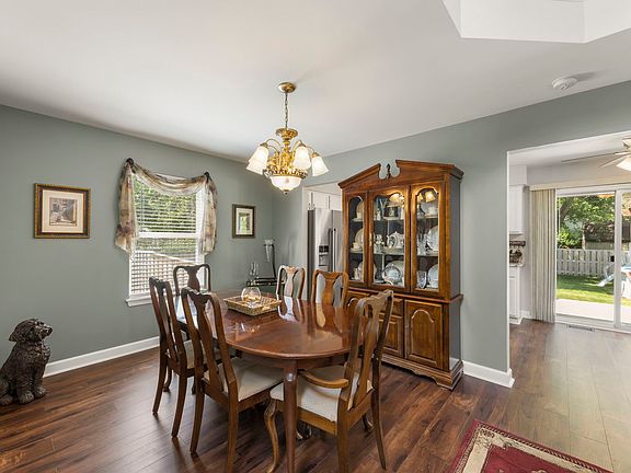 4th image of 2713 Steamboat Cir