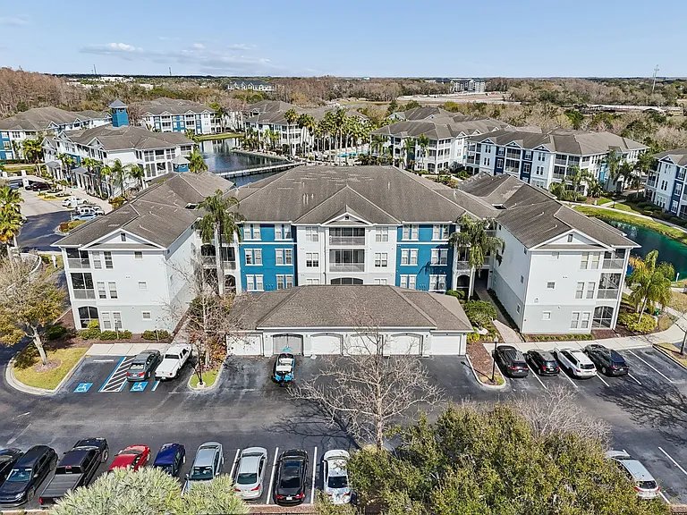 Seasons at Westchase — Photo 40