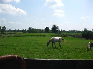 3208 Delong Rd, Lexington, KY 40515