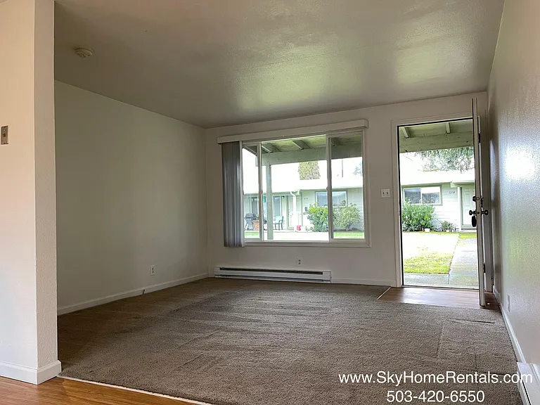 1244 8th St NW — Photo 2