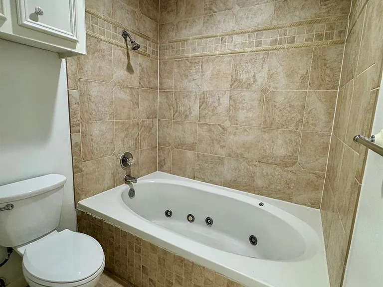 11854 Taylorcrest Rd — Photo 8