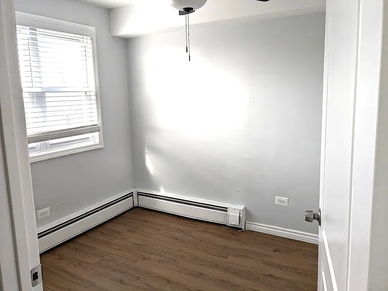 2035 W Granville Ave #511 — Photo 4
