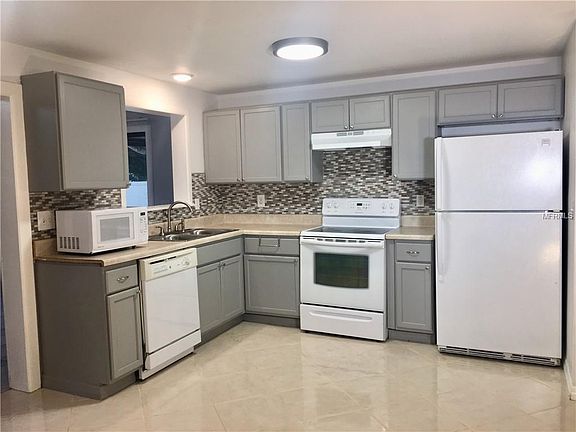 3rd image of 1247 Piney Branch Cir