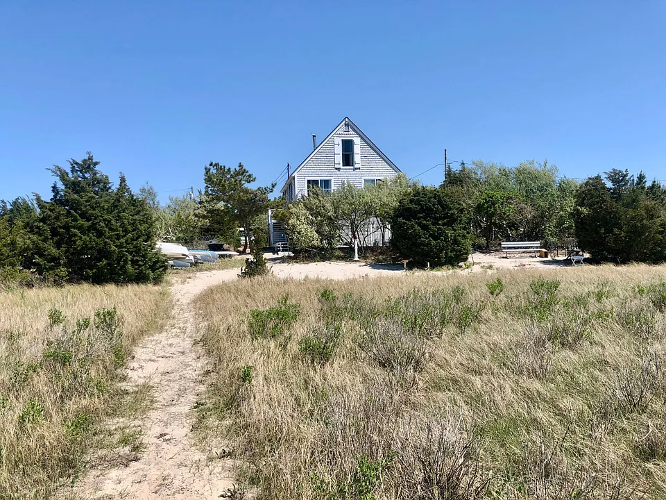 324 Gerard Dr