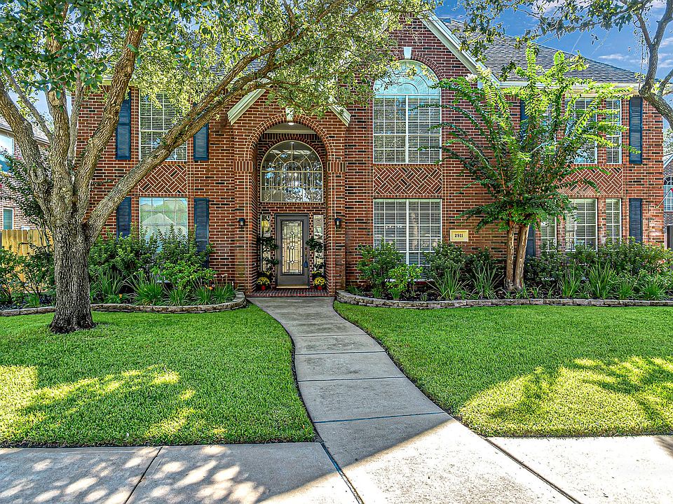1st image of 2911 Winding Shore Ln