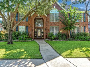 2911 Winding Shore Ln, Katy, TX 77450
