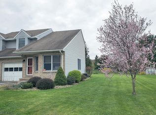 2 Bells Ln #2, Tyrone, PA 16686
