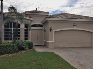 6082 SW 195th Ave, Pembroke Pines, FL 33332