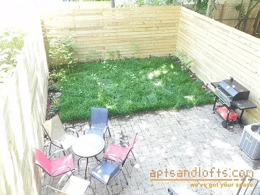 Rented by Bold New York | media 15