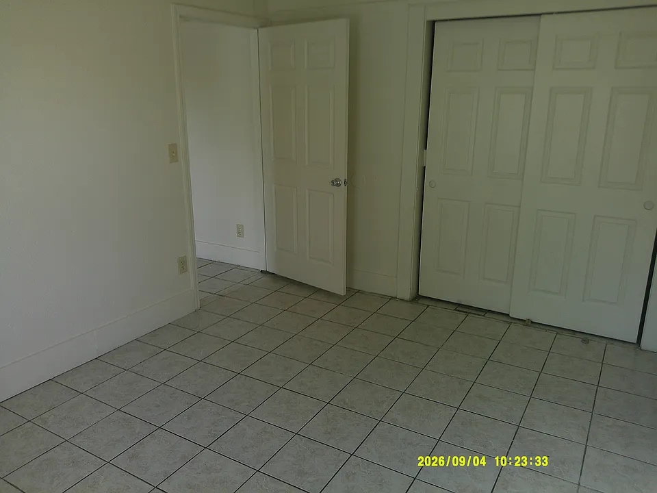 802-808 E Jefferson St #806