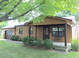 4432 Grandview Dr, Ashland, KY 41101