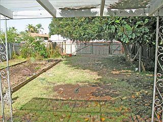 2nd image of 4787 Winona Ave