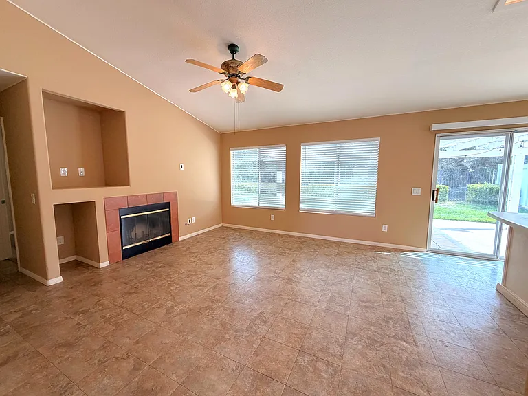 30731 Loma Linda Rd — Photo 5