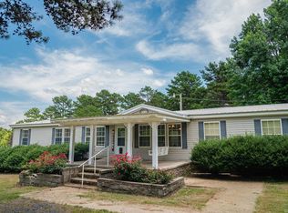 102 Cessna Dr, Mcrae, AR 72102