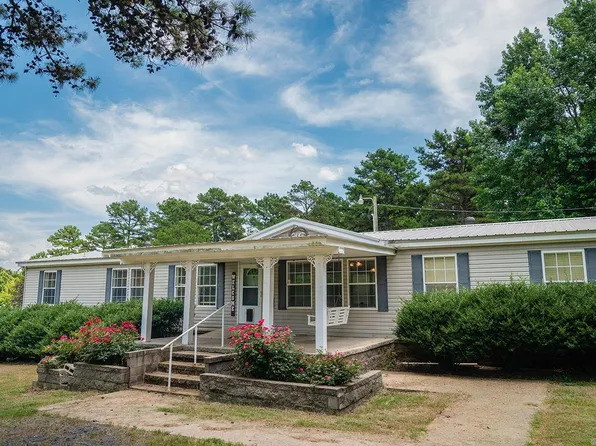 102 Cessna Dr, McRae, AR 72102