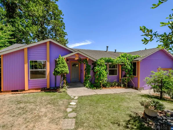 321 Adelaide Dr, Philomath, OR 97370