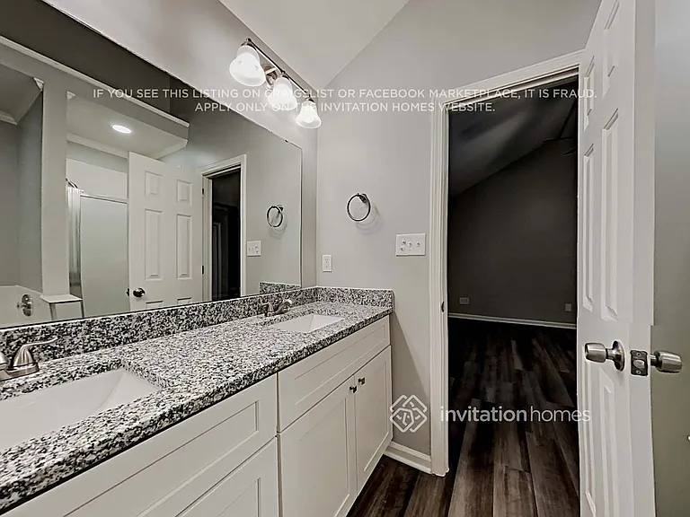 4091 Woodbury Ter NW — Photo 10