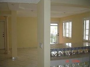 4th image of 6424 Collins Ave APT 404