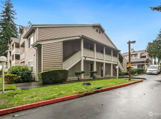 215 100th St SW APT C107, Everett, WA 98204