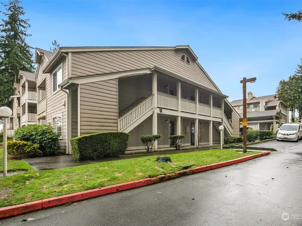 215 100th Street SW #C107, Everett, WA 98204