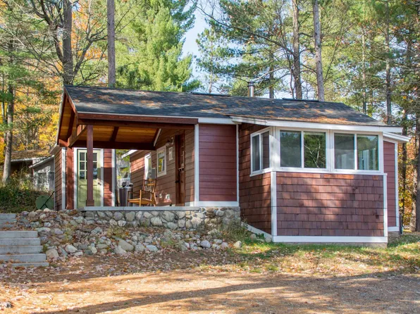 2268 Pinehurst Trl, Traverse City, MI 49696