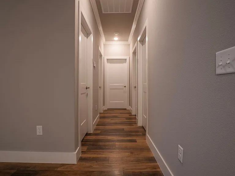 1733 Booker Cir — Photo 15