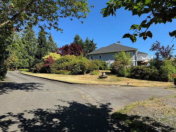 4th image of 2736 Stein Hill Ln #1