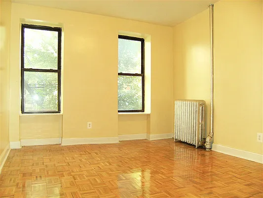 Rented by City Connections Realty | media 24