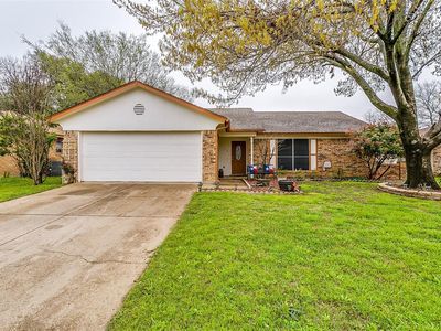 428 Berkshire Dr, Burleson, TX, 76028