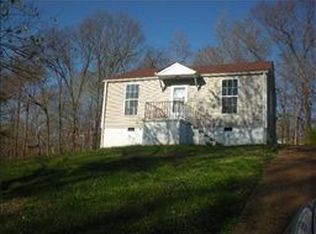 956 W Happy Hollow Dr, Clarksville, TN 37040