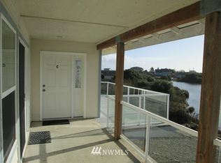959 Wawona Ave SW #C, Ocean Shores, WA