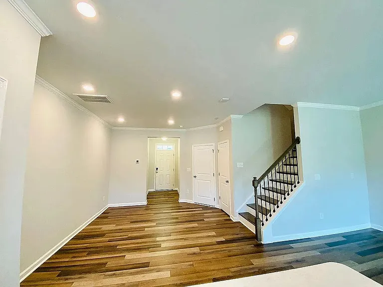 209 Gremar Dr — Photo 10